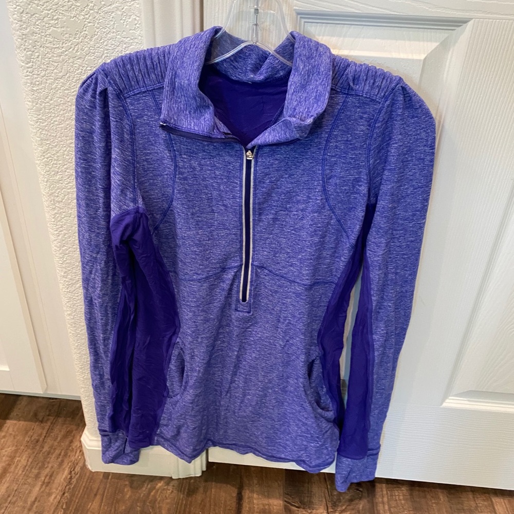 Lululemon long sleeve pullover
